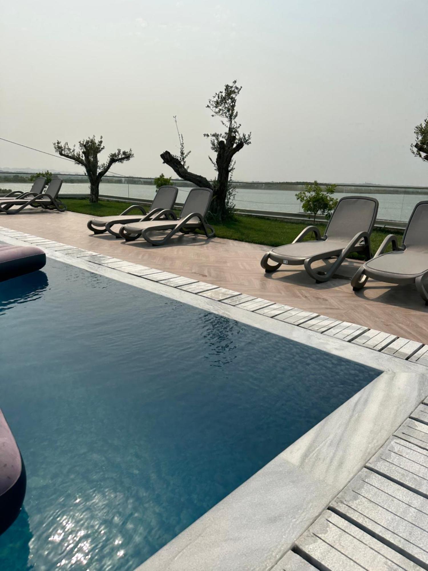 Top Villas Durrës Exterior foto